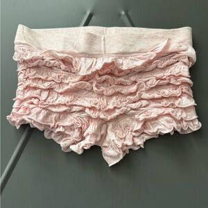 *NWOT* Express - Pink Ruffled Women's Shorts
